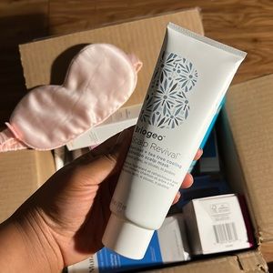 Briogeo Scalp Revival Charcoal + Tea Tree Cooling Hydration Scalp Mask (new)